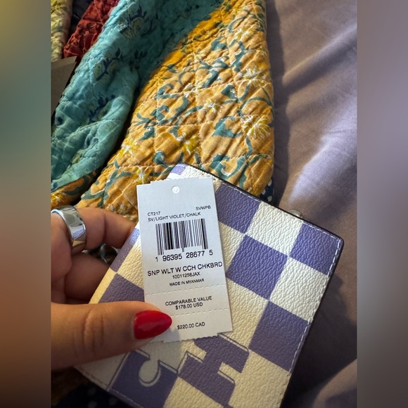 Coach Snap Wallet With Checkerboard In Silver/Light Violet/Chalk Print - Picture 4 of 4
